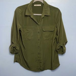 Lightweight button down